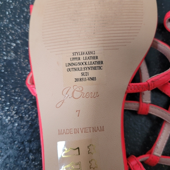 J Crew Abbie sandals Leather T-strap sandals in neon poppy NWOT - Picture 8 of 8